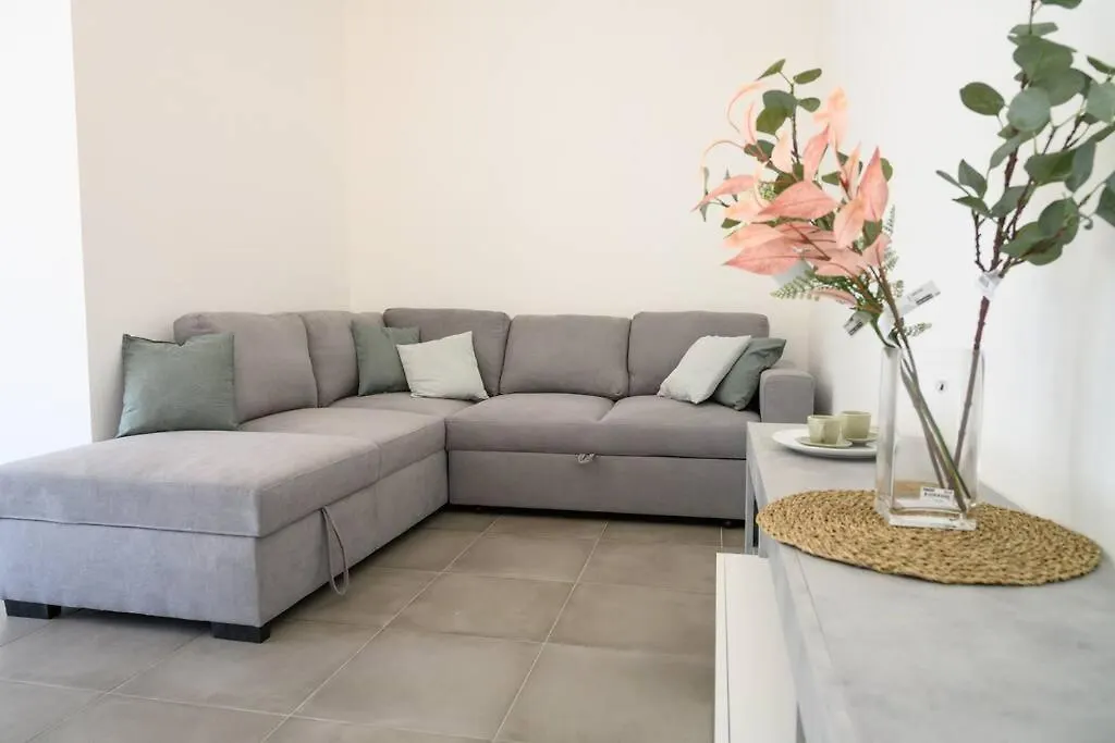Laura Sweet Home Con Piscina Ρώμη 0*,